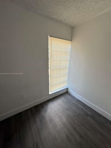 11905 NE 2nd Ave C106, North Miami, FL 33161