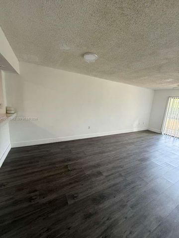 11905 NE 2nd Ave C106, North Miami, FL 33161