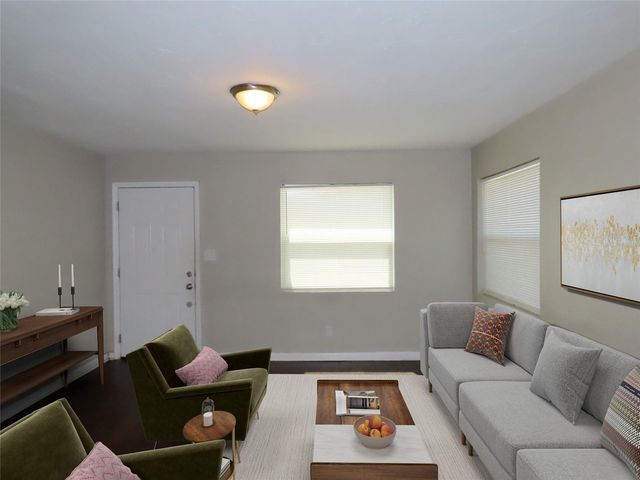 4841 EMERSON AVENUE S, St Petersburg, FL 33711