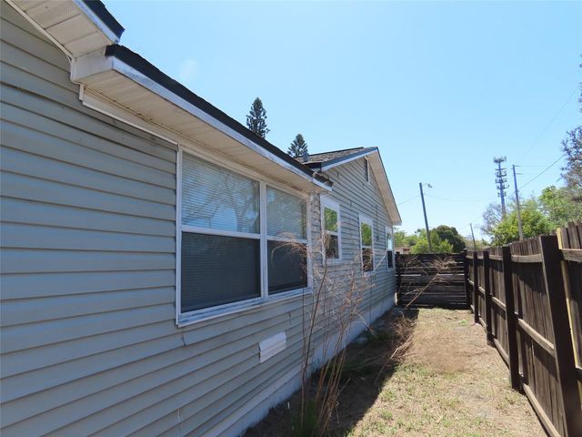 4841 EMERSON AVENUE S, St Petersburg, FL 33711