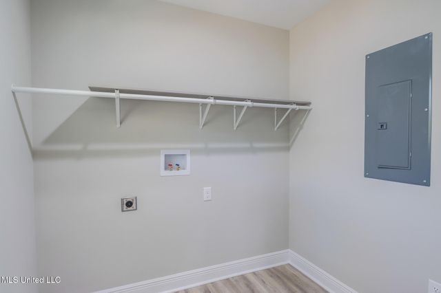 17202 Gardenia Street, Kiln, MS 39556