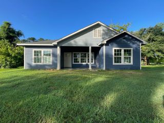 450 Governor Hogg Drive, Point Blank, TX 77364