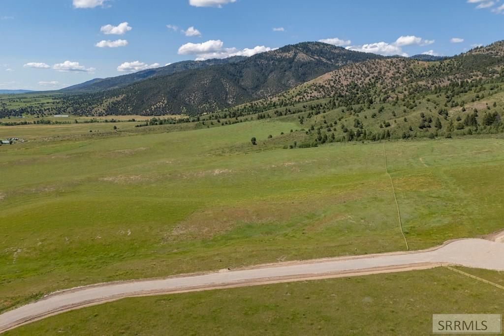 Image 4 of property listing at L6B1 Grand View Heights, Swan Valley, ID 83449