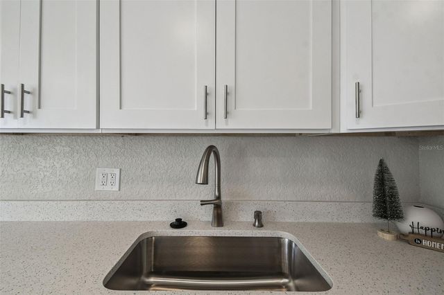 5840 OTIS DRIVE, New Port Richey, FL 34652