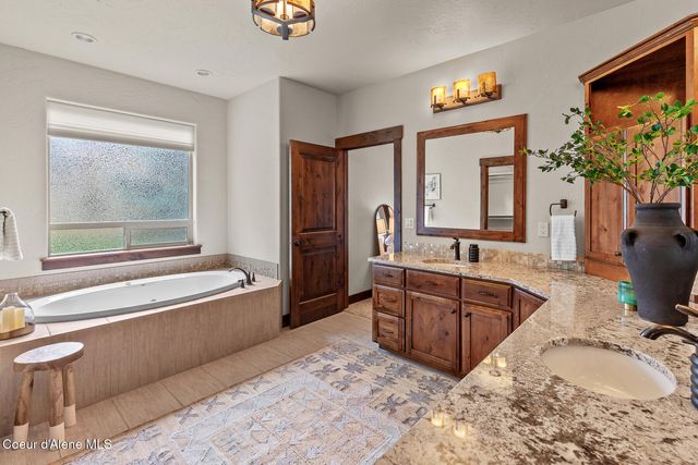12507 N Pebble Creek DR, Hayden, ID 83835