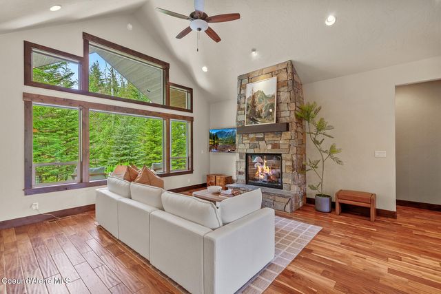 12507 N Pebble Creek DR, Hayden, ID 83835