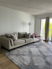 1975 Normandy Drive 301, Miami Beach, FL 33141