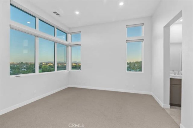 430 Transport, Tustin, CA 92782