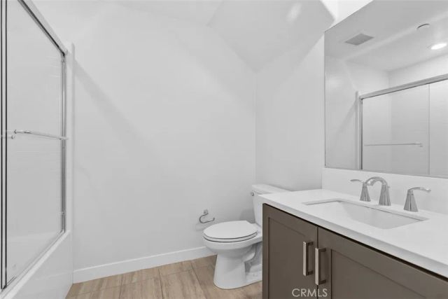 430 Transport, Tustin, CA 92782