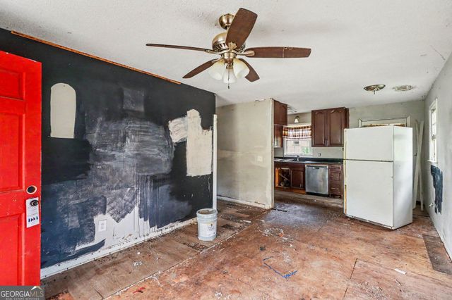 512 Donahoo Road SE, Silver Creek, GA 30173