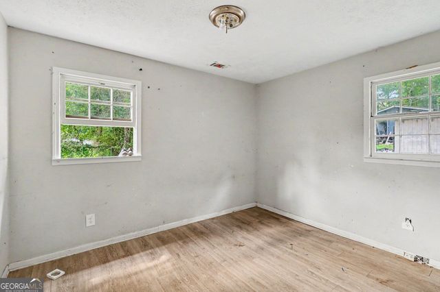 512 Donahoo Road SE, Silver Creek, GA 30173