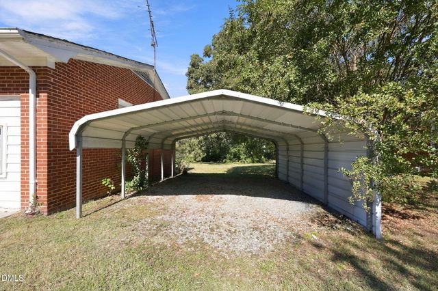 1920 Holland Avenue, Burlington, NC 27217