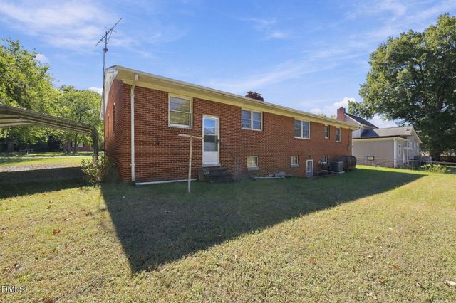 1920 Holland Avenue, Burlington, NC 27217