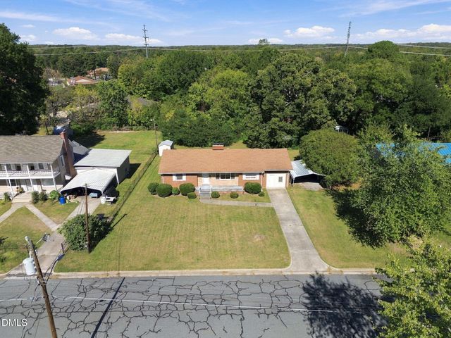 1920 Holland Avenue, Burlington, NC 27217