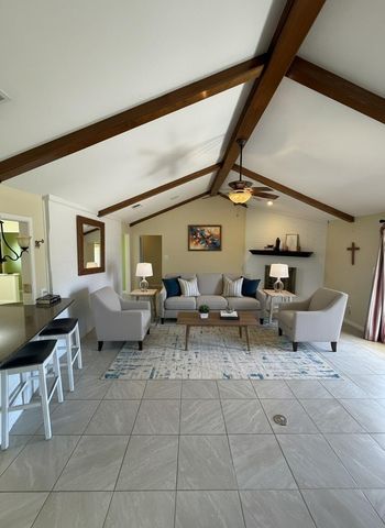 1718 E Broadway Street, Brownfield, TX 79316