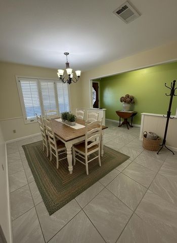 1718 E Broadway Street, Brownfield, TX 79316