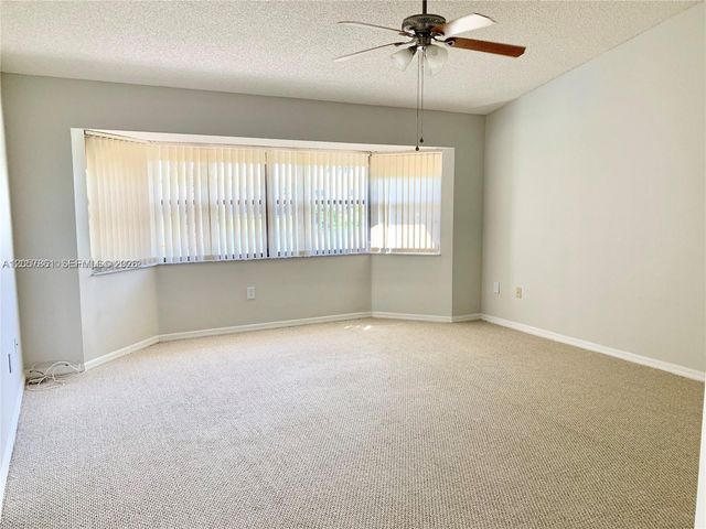 19331 NW 8th St, Pembroke Pines, FL 33029