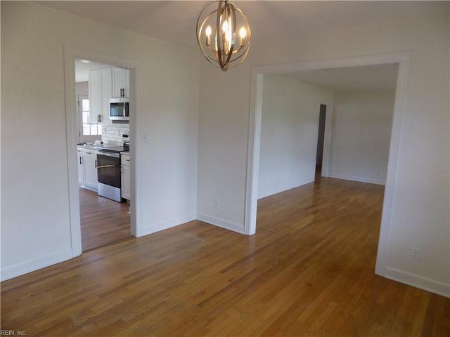 6 Peterson AVE, Smithfield, VA 23430
