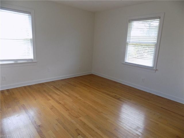 6 Peterson AVE, Smithfield, VA 23430
