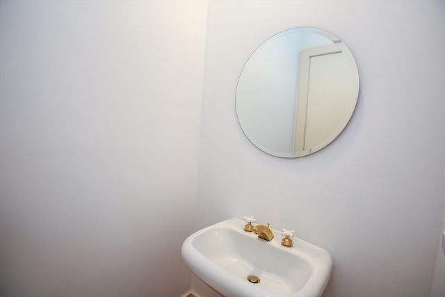 240 Beldingville Rd, Ashfield, MA 01011