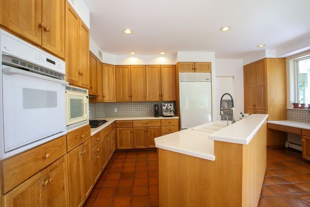 240 Beldingville Rd, Ashfield, MA 01011