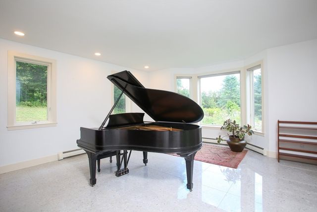 240 Beldingville Rd, Ashfield, MA 01011