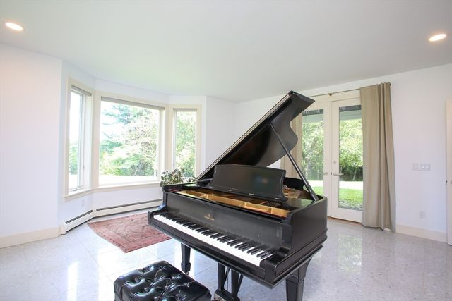 240 Beldingville Rd, Ashfield, MA 01011