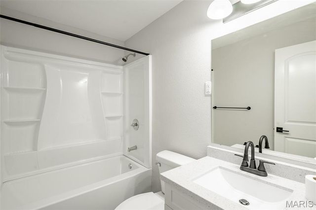 607 Wanda Road, Doniphan, MO 63935