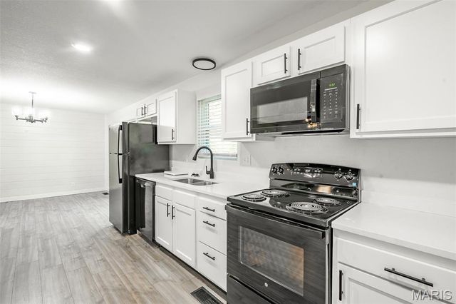 607 Wanda Road, Doniphan, MO 63935