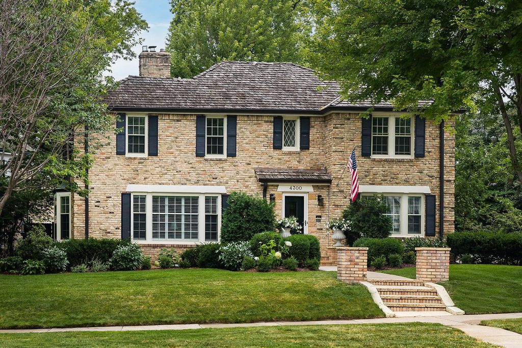 4300 Sunnyside Road, Edina, MN 55424 — exterior