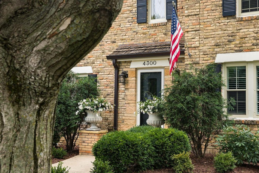 4300 Sunnyside Road, Edina, MN 55424 — photo 2