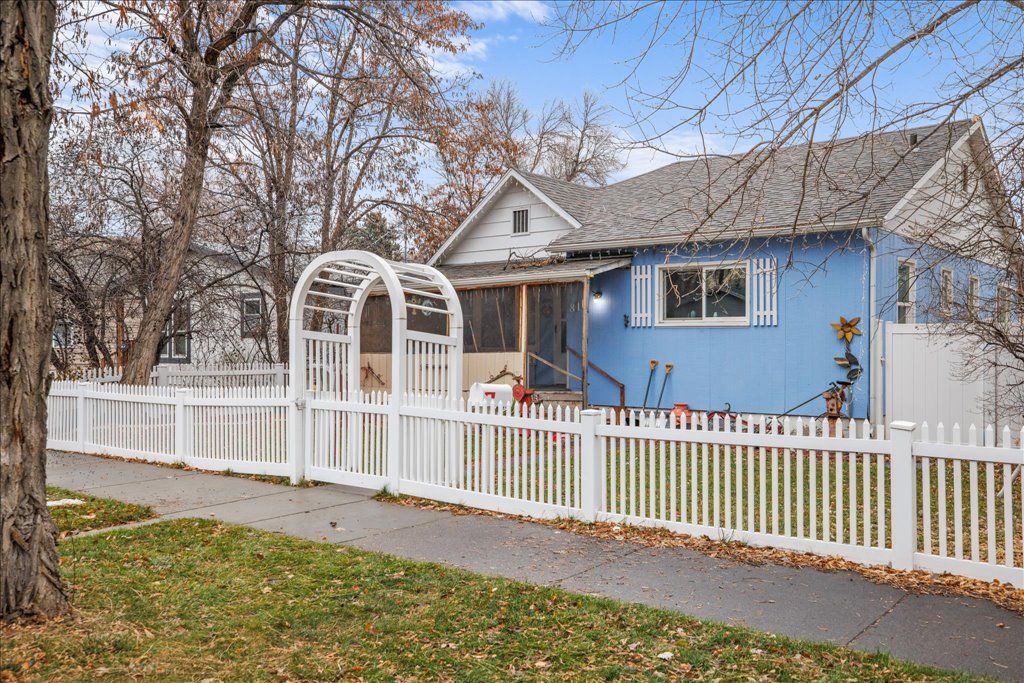 811 N 25th STREET, Billings, MT 59101