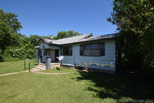 13 W Chestnut Street, Stilwell, OK 74960