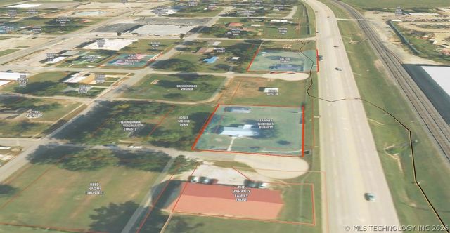 13 W Chestnut Street, Stilwell, OK 74960