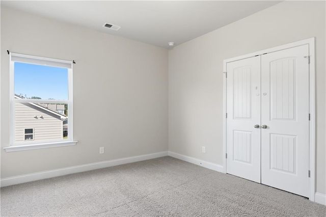 86 Twelve Oaks Drive SE, Cartersville, GA 30120