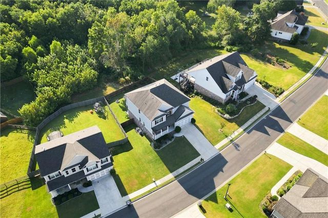 86 Twelve Oaks Drive SE, Cartersville, GA 30120