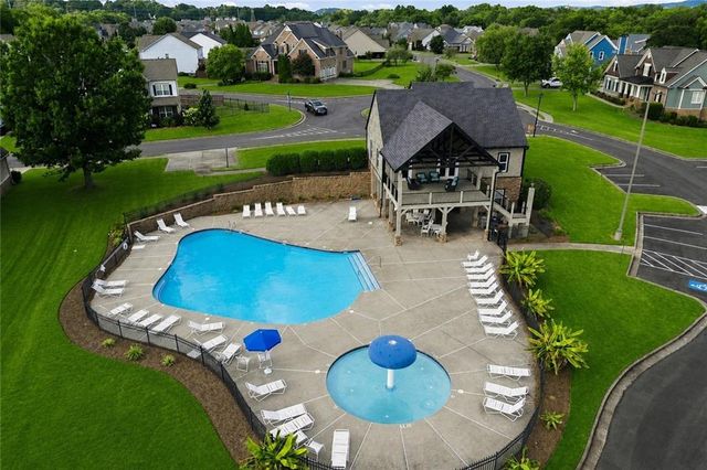 86 Twelve Oaks Drive SE, Cartersville, GA 30120