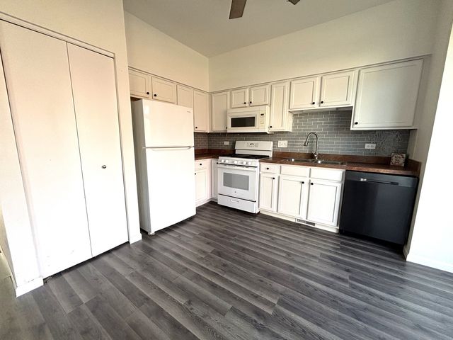 3311 Edward Street, Plano, IL 60545