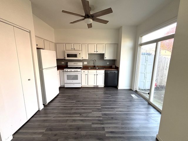 3311 Edward Street, Plano, IL 60545