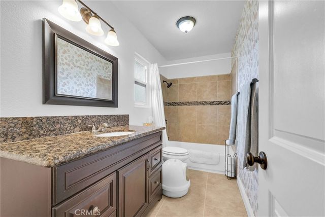 855 N Lemon Street 6, Orange, CA 92867