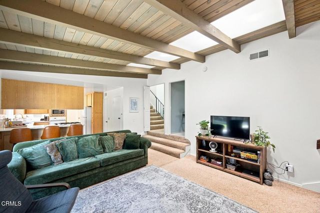 1559 Habra Court, Camarillo, CA 93010