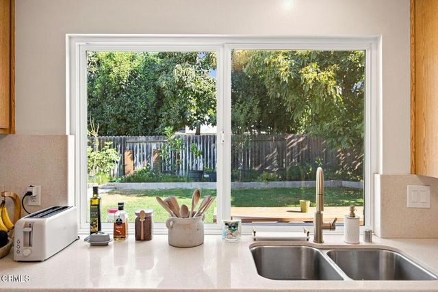 1559 Habra Court, Camarillo, CA 93010