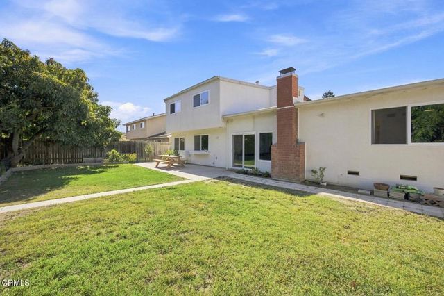 1559 Habra Court, Camarillo, CA 93010