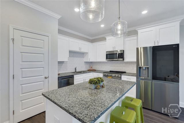 160 Stafford Loop, Richmond Hill, GA 31324