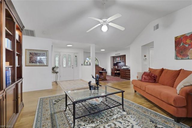 1513 SW 57th ST, Cape Coral, FL 33914