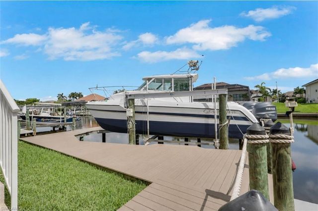 1513 SW 57th ST, Cape Coral, FL 33914
