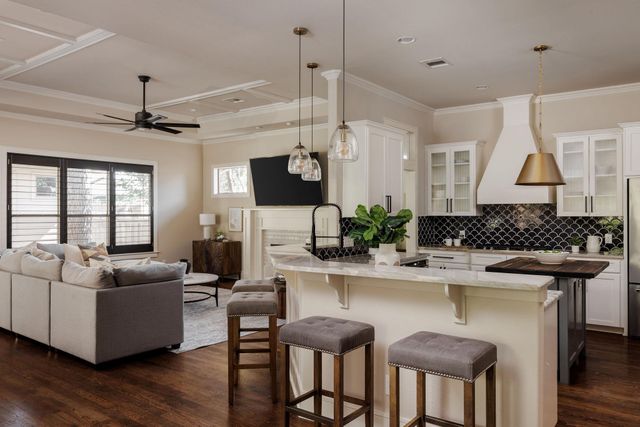 3302 Big Bend DR, Austin, TX 78731