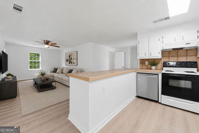 2896 Faraday Court, Decatur, GA 30033