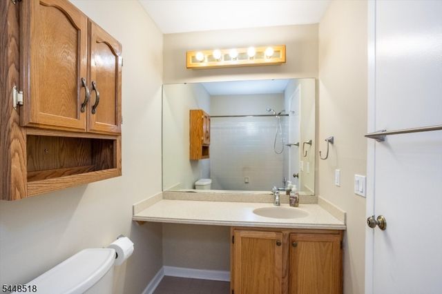 141 Woods Edge Dr 141, Roxbury Twp., NJ 07876
