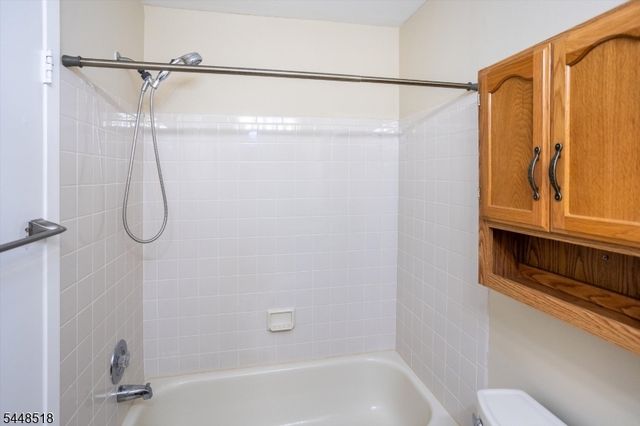 141 Woods Edge Dr 141, Roxbury Twp., NJ 07876